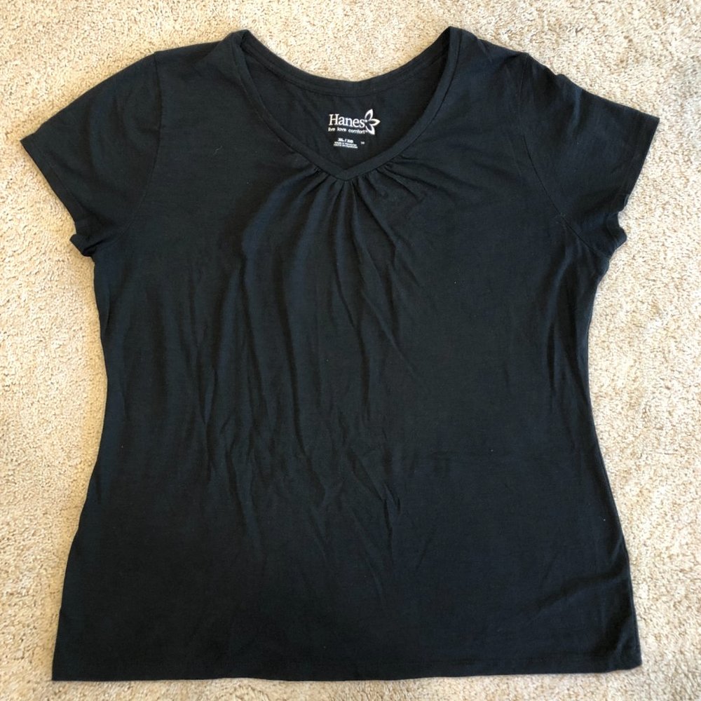 Hanes Live Love Comfort Black Striated V-neck Cap Short-Sleeve Women's Tee Top - Picture 2 of 8
